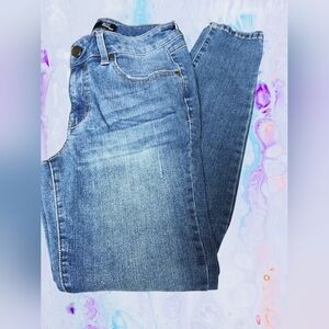 1822 Denim Women's Skinny Crops in Blue, 6